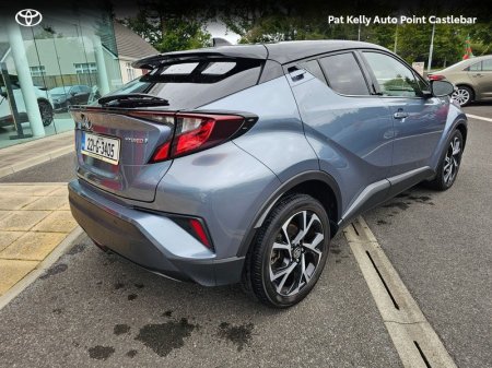2022 Toyota C-HR - photo 2