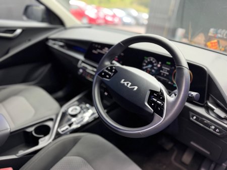 2025 Kia Niro - photo 15
