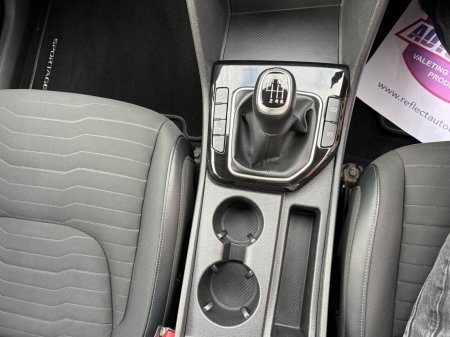 2023 Kia Sportage - photo 31