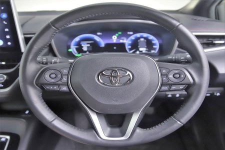 2023 Toyota Corolla - photo 17
