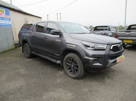 2023 Toyota Hilux Invincible X