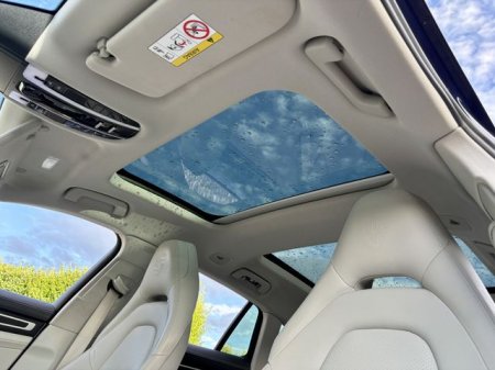 2022 Porsche Panamera - photo 28