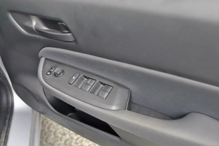 2023 Honda Fit - photo 19
