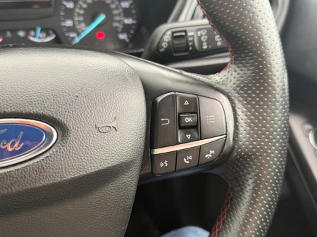 2020 Ford Focus - photo 14