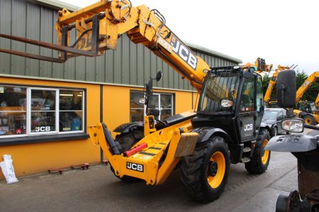0 JCB  - photo 3