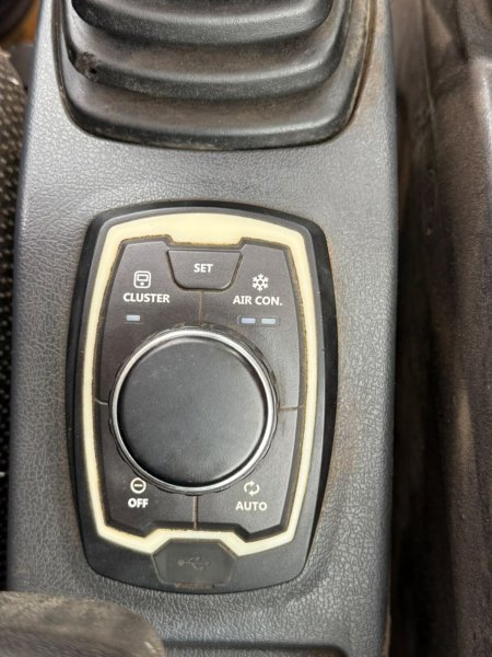 0 Hyundai  - photo 7