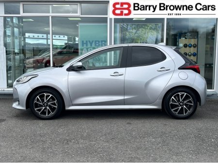 2023 Toyota Yaris - photo 4