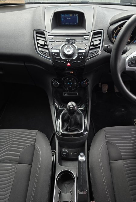 2014 Ford Fiesta - photo 13