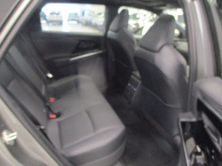 2023 Subaru Solterra - photo 24