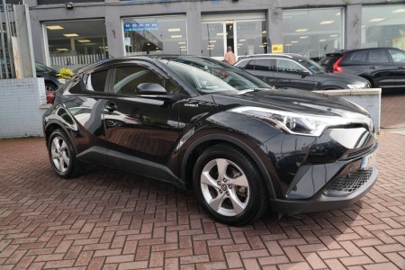 2017 Toyota C-HR - photo 2