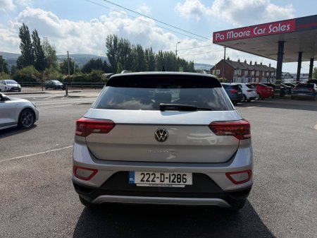 2022 Volkswagen T-Roc - photo 4