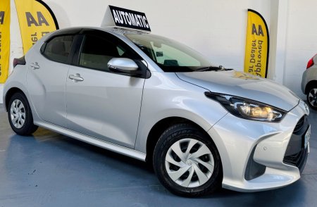2021 Toyota Yaris - photo 3