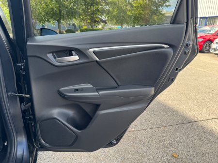2018 Honda Fit - photo 14