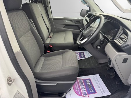 2020 Volkswagen Transporter - photo 11