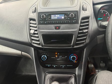 2020 Ford Transit Connect - photo 20
