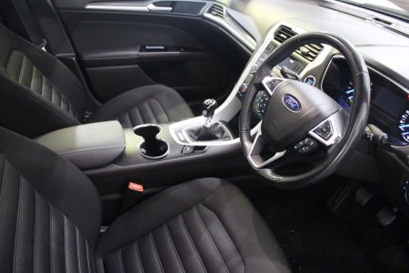 2018 Ford Mondeo - photo 13
