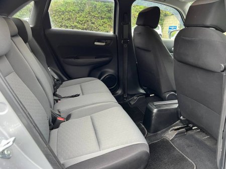 2021 Honda Fit - photo 8