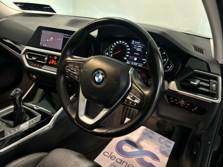 2021 BMW 3-Series - photo 11
