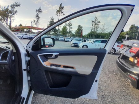 2017 Volvo XC60 - photo 11