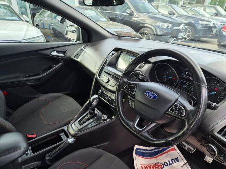 2017 Ford Focus - photo 8