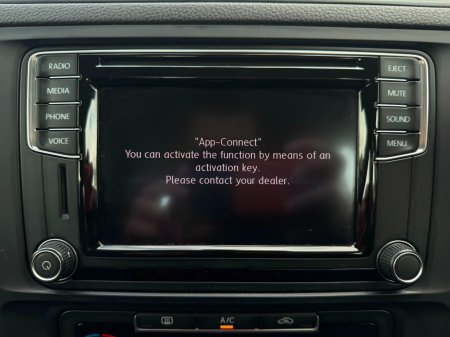 2016 Volkswagen Jetta - photo 19