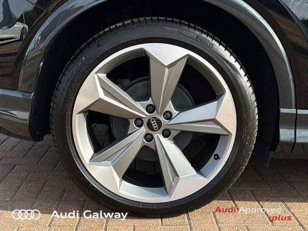 2025 Audi Q4 e-tron - photo 6