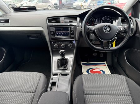 2021 Volkswagen Golf - photo 8