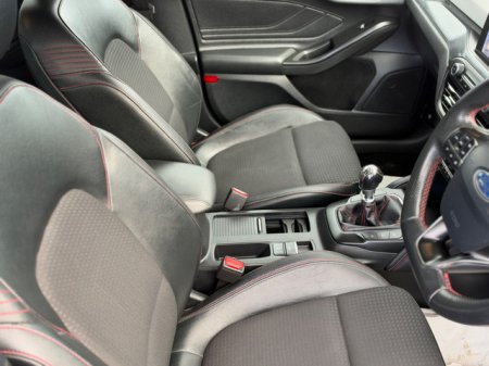 2019 Ford Focus - photo 11