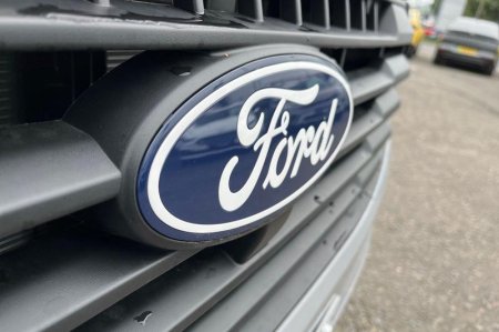 2026 Ford Transit Custom - photo 33