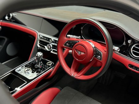 2023 Bentley Flying Spur - photo 12