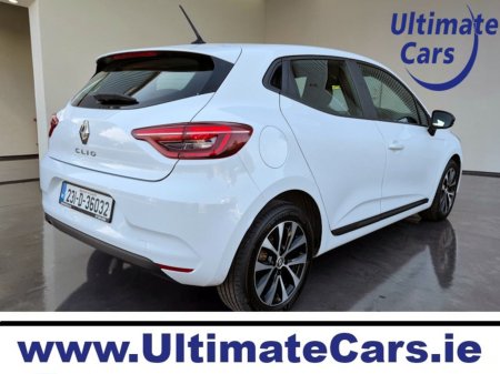 2023 Renault Clio - photo 3
