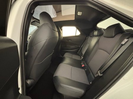 2025 Toyota C-HR - photo 7