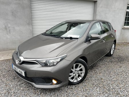 2018 Toyota Auris 1.2 D4-T 5Dr Luna