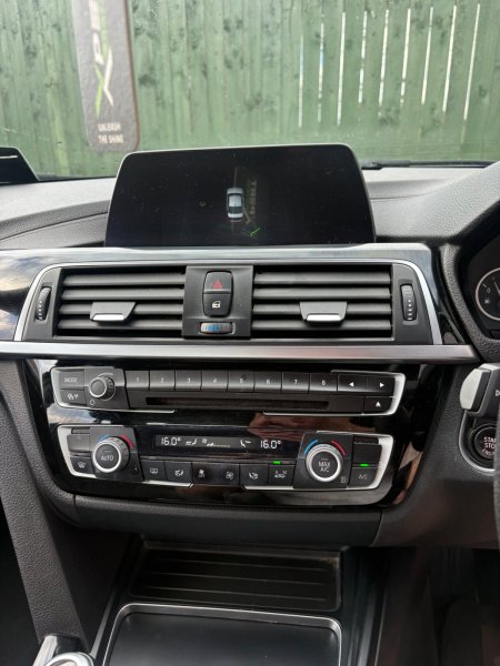 2017 BMW 3-Series - photo 18