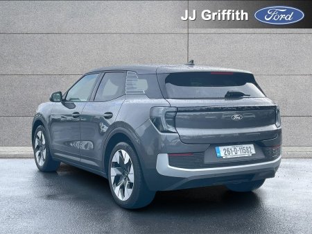 2026 Ford Explorer - photo 2