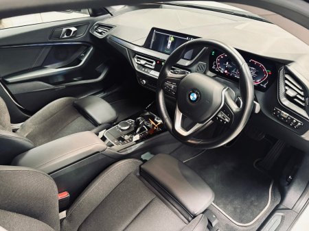 2023 BMW 2-Series - photo 10