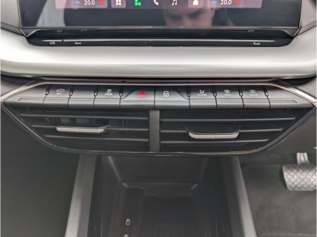 2025 Skoda Octavia - photo 17
