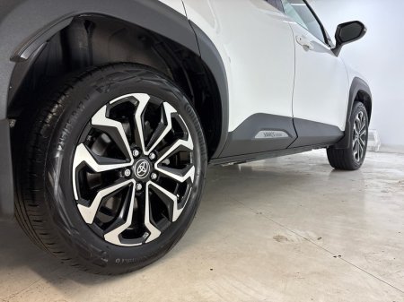 2024 Toyota Yaris Cross - photo 11