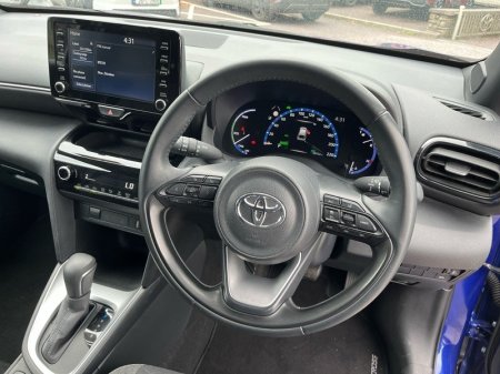 2024 Toyota Yaris Cross - photo 9