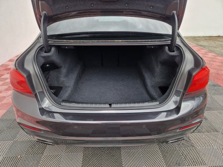 2017 BMW 5-Series - photo 22