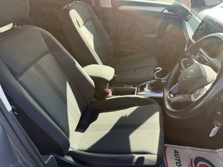 2022 Volkswagen T-Roc - photo 14