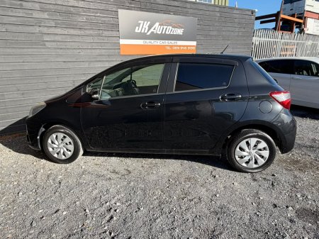 2017 Toyota Yaris - photo 8