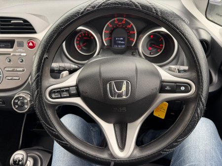 2010 Honda Jazz - photo 11