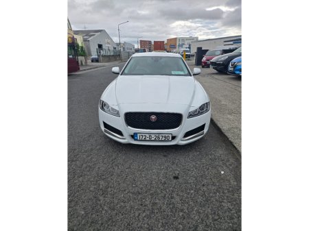 2017 Jaguar XF - photo 31