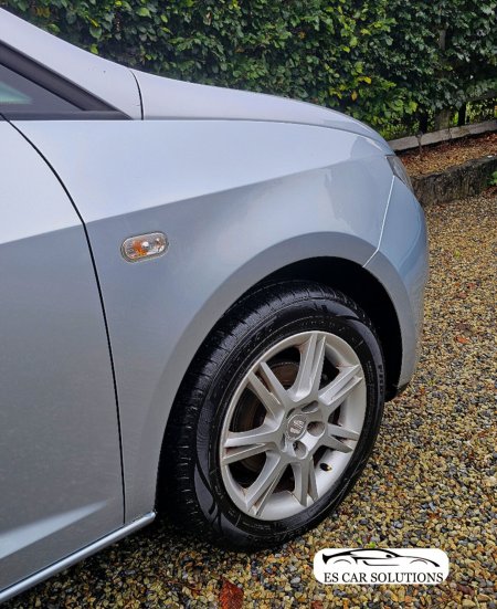 2010 SEAT Ibiza - photo 8