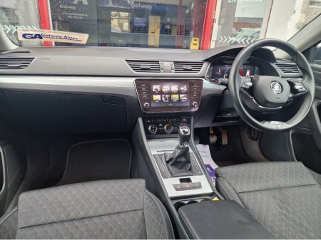 2022 Skoda Superb - photo 28