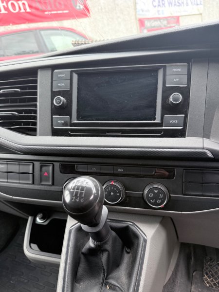 2023 Volkswagen Transporter - photo 10