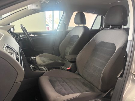 2019 Volkswagen Golf - photo 8