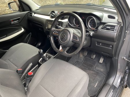 2019 Suzuki Swift - photo 9