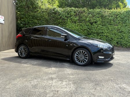 2018 Ford Focus - photo 2
